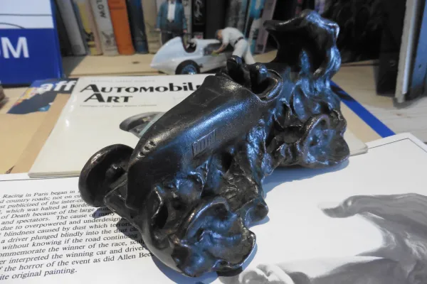'Gabriel surs Mors' Bronze 'trophy' Paul Moreau-Vauthier